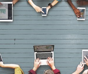 Internet Information Digital Networking Search Concept